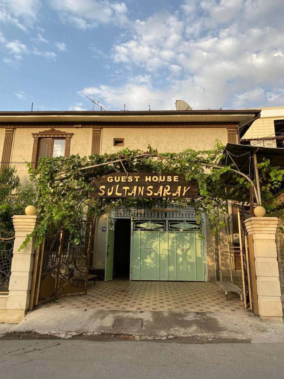 A Pousada Sultan Saray Osh Exterior foto