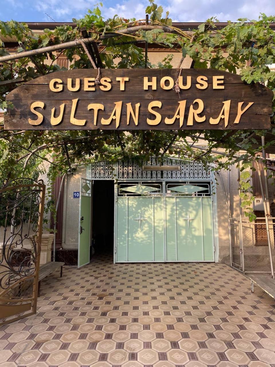 A Pousada Sultan Saray Osh Exterior foto