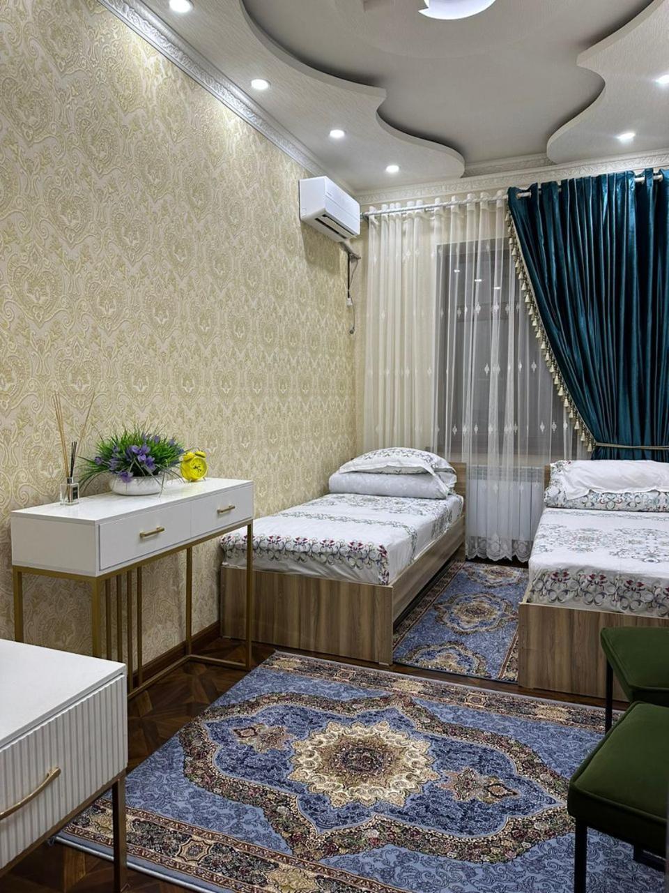 A Pousada Sultan Saray Osh Exterior foto